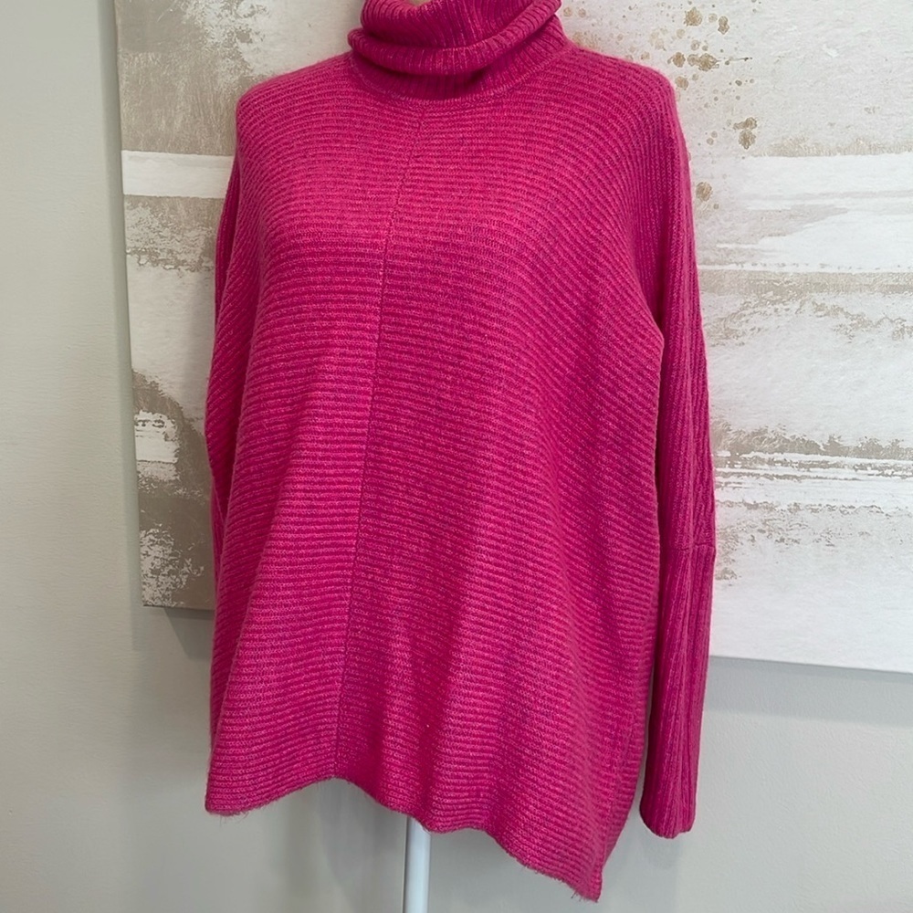 Vince Camuto Cowl neck hit pink sweater (nwt)